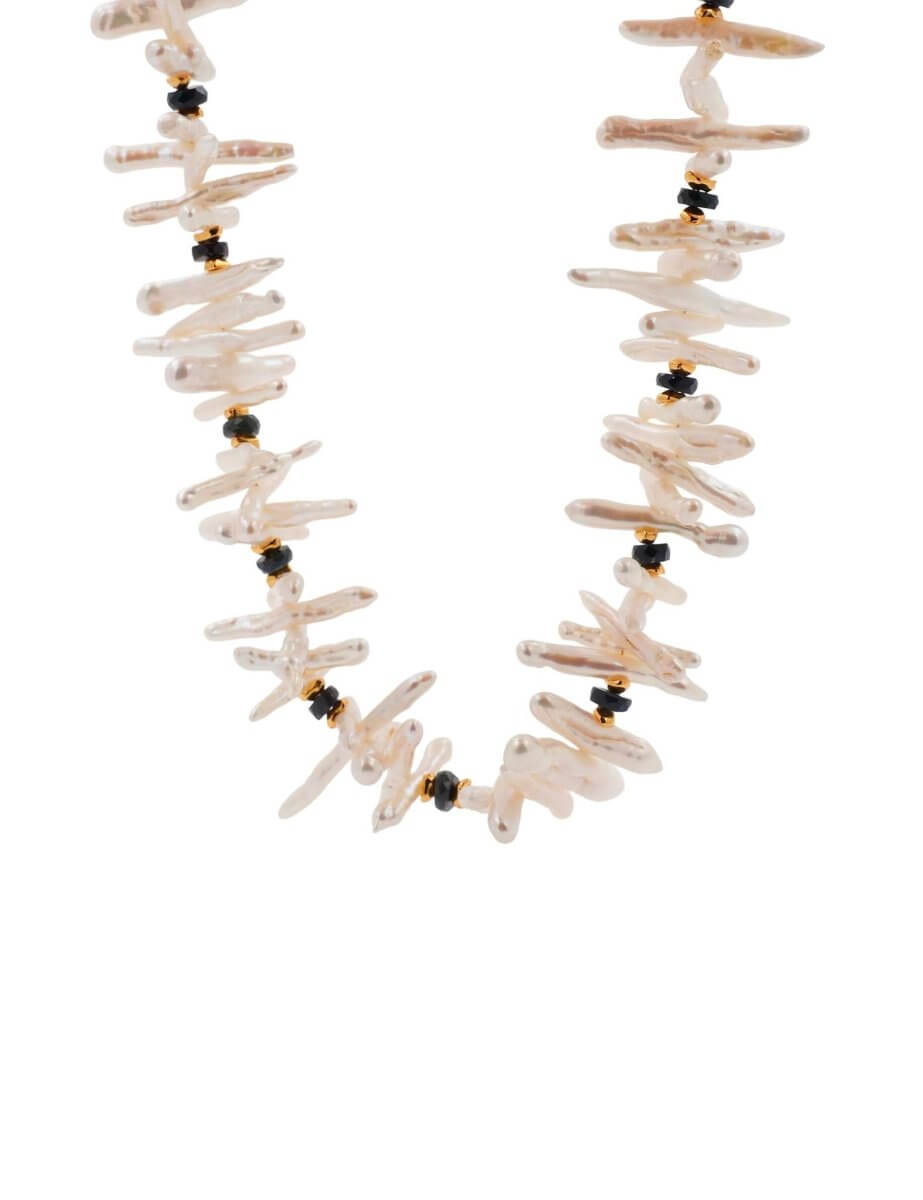 Close-up of 5mm black opal beads, Biwa pearls, and gold-plated sterling silver clasp in necklace – BEAMMORE craftsmanship