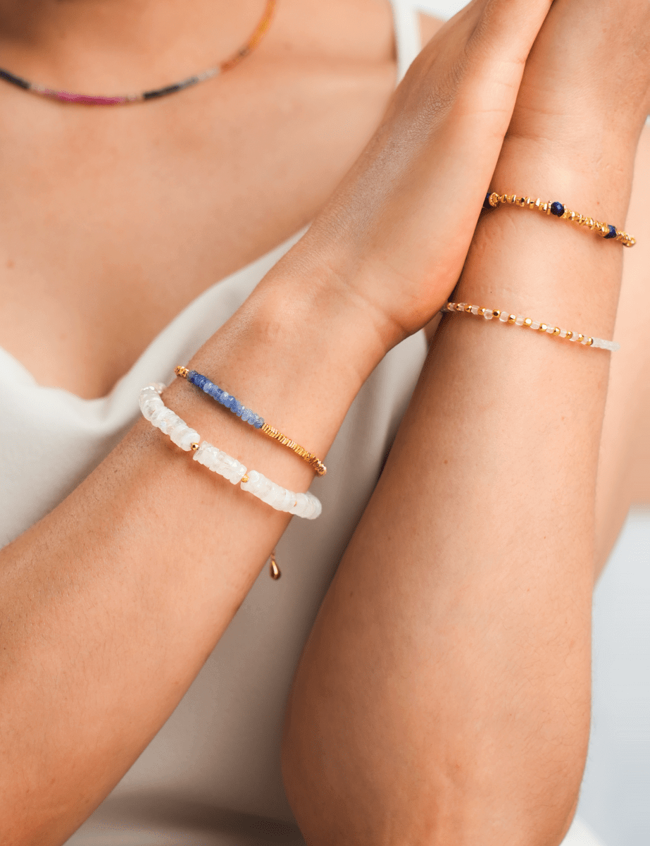Model wearing BEAMMORE moonstone beaded bracelet – Elegant birthstone jewelry gift for women